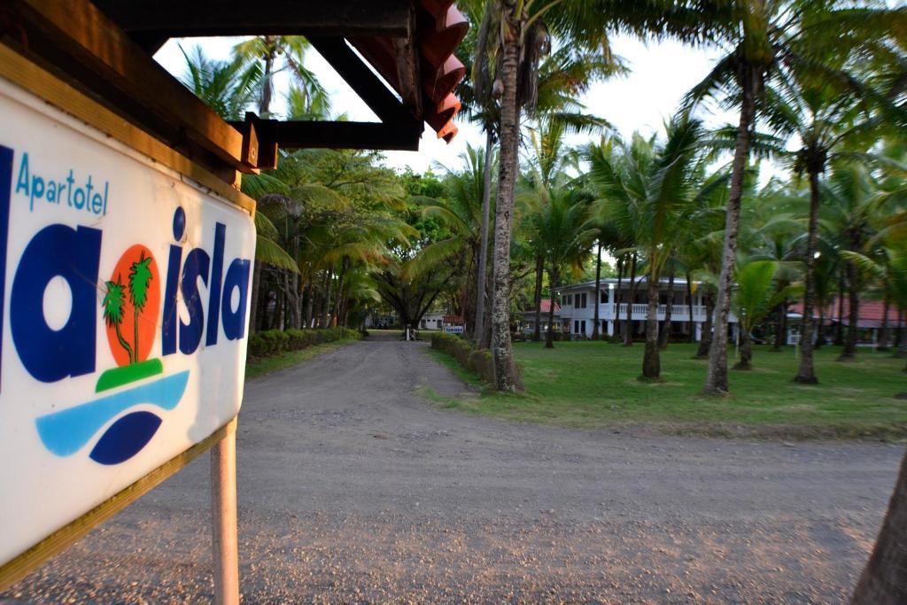 Hotel La Isla Parrita Extérieur photo