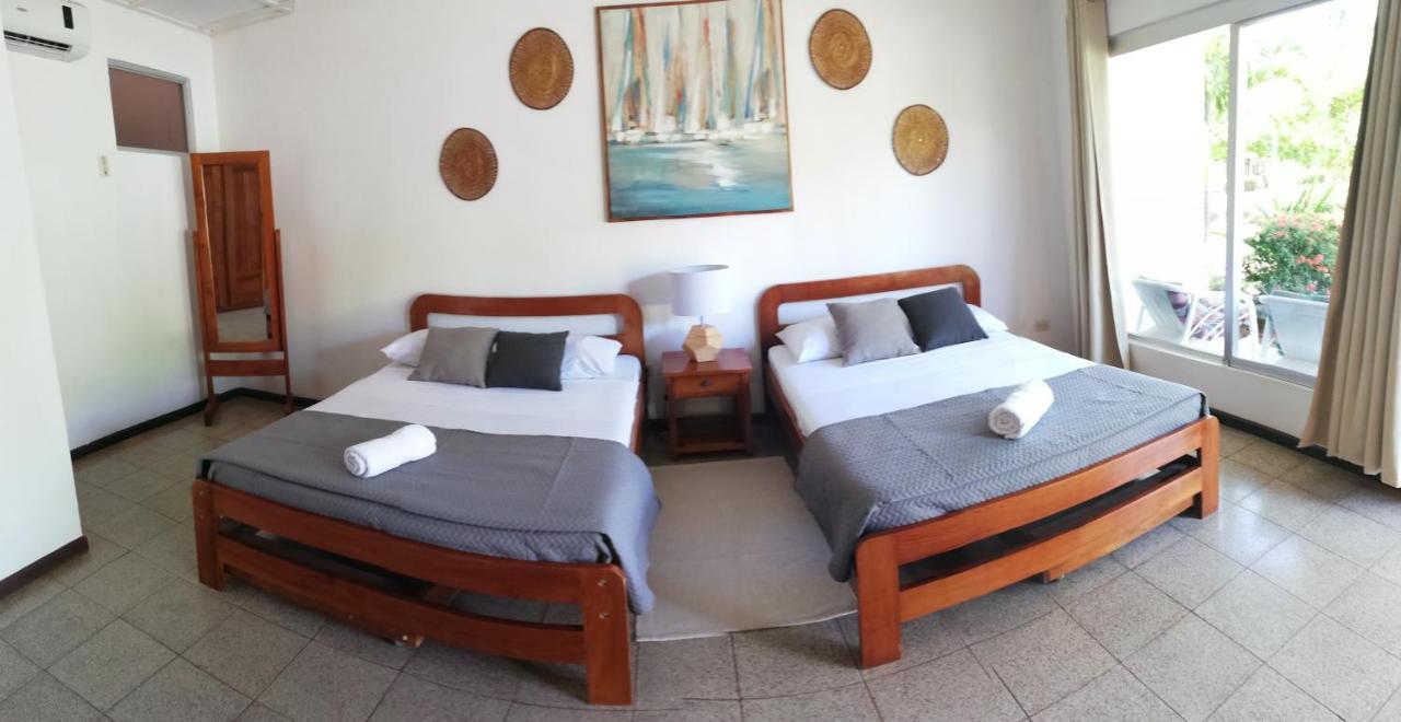 Hotel La Isla Parrita Extérieur photo