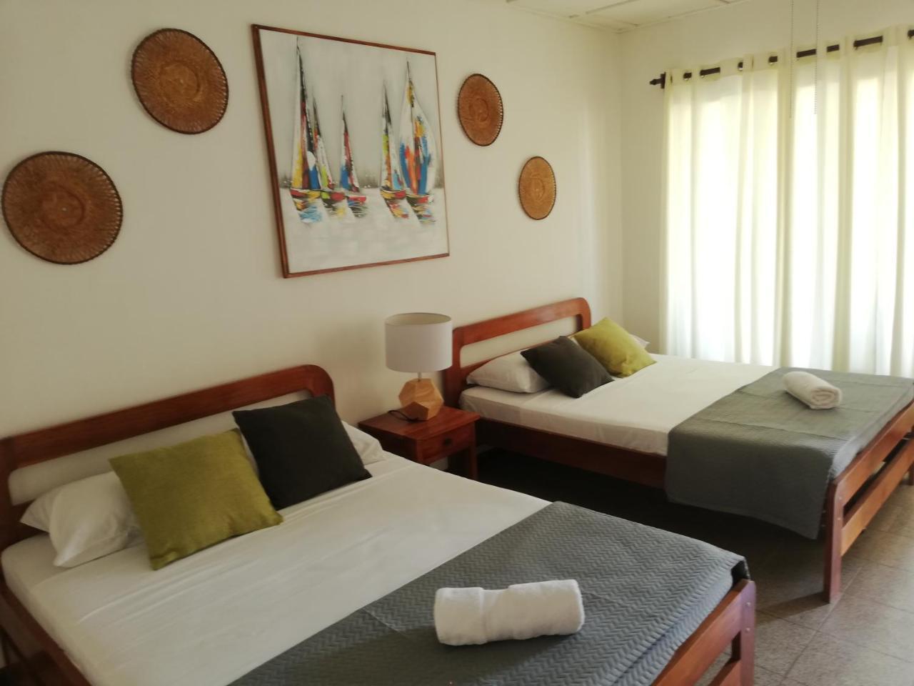 Hotel La Isla Parrita Extérieur photo