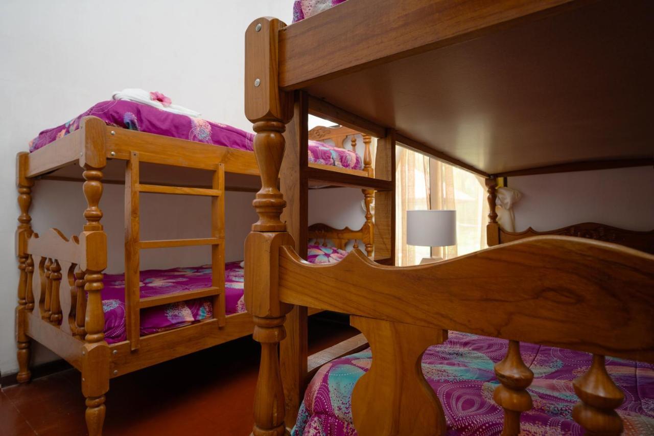 Hotel La Isla Parrita Extérieur photo