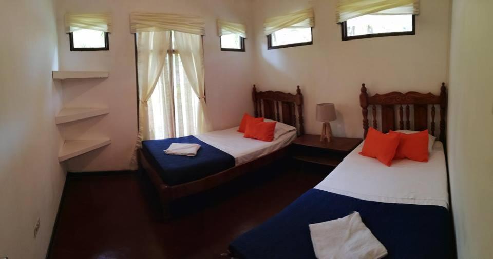 Hotel La Isla Parrita Extérieur photo