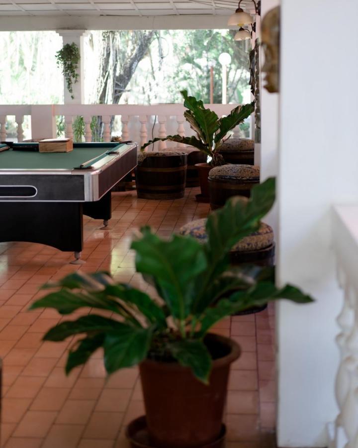 Hotel La Isla Parrita Extérieur photo