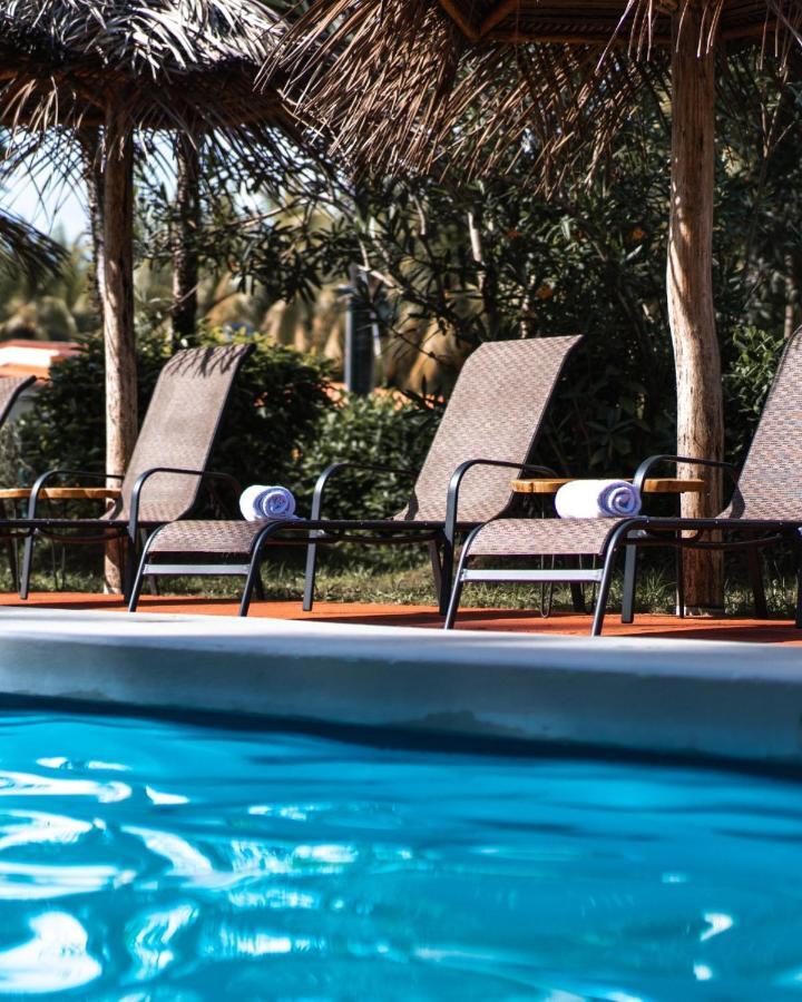 Hotel La Isla Parrita Extérieur photo
